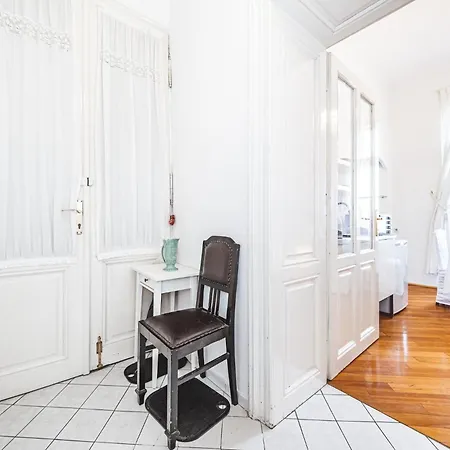Antique Chic Zagreb Apartment Exterior foto