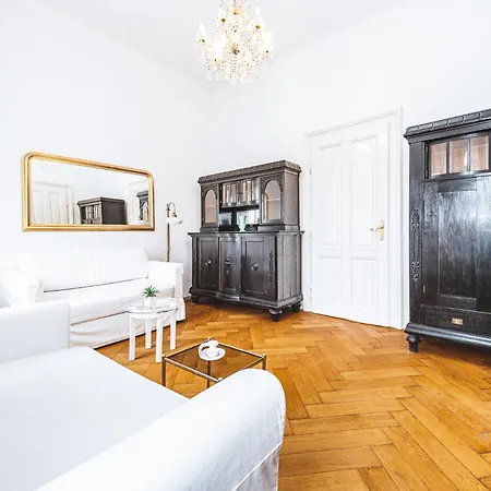 Antique Chic Zagreb Apartment Exterior foto
